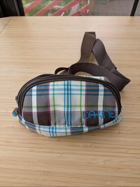 Dakine Brown Plaid Waist Pack/Hip Bag